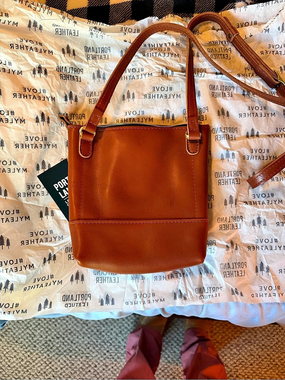 Portland Leather Festival Bag Leather Crossbody Bag in Brown NWT
